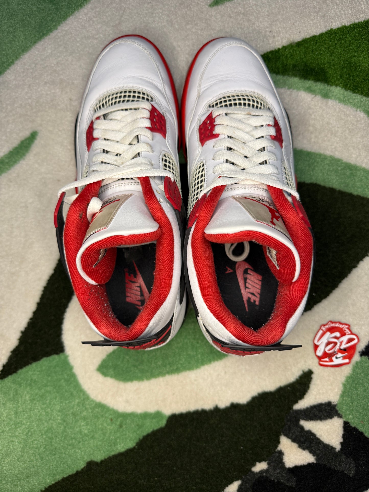 Jordan 4 “Fire Red”