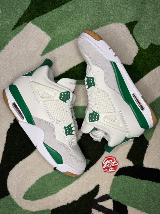 Jordan 4 SB Pine Green