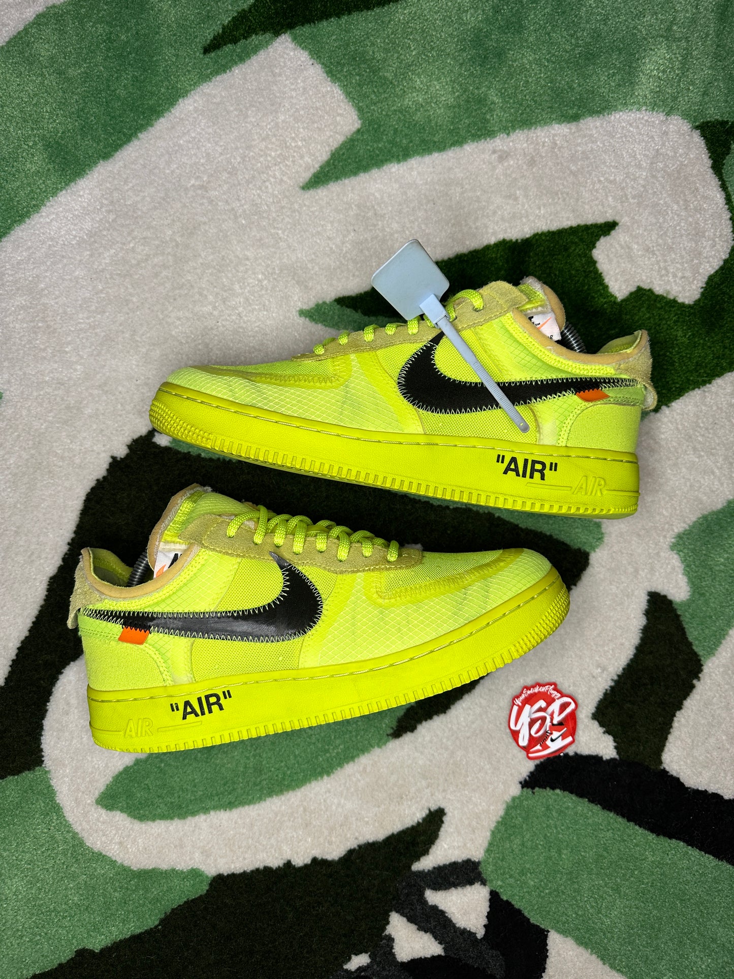 Nike AF1 OFF-WHITE “Volt”