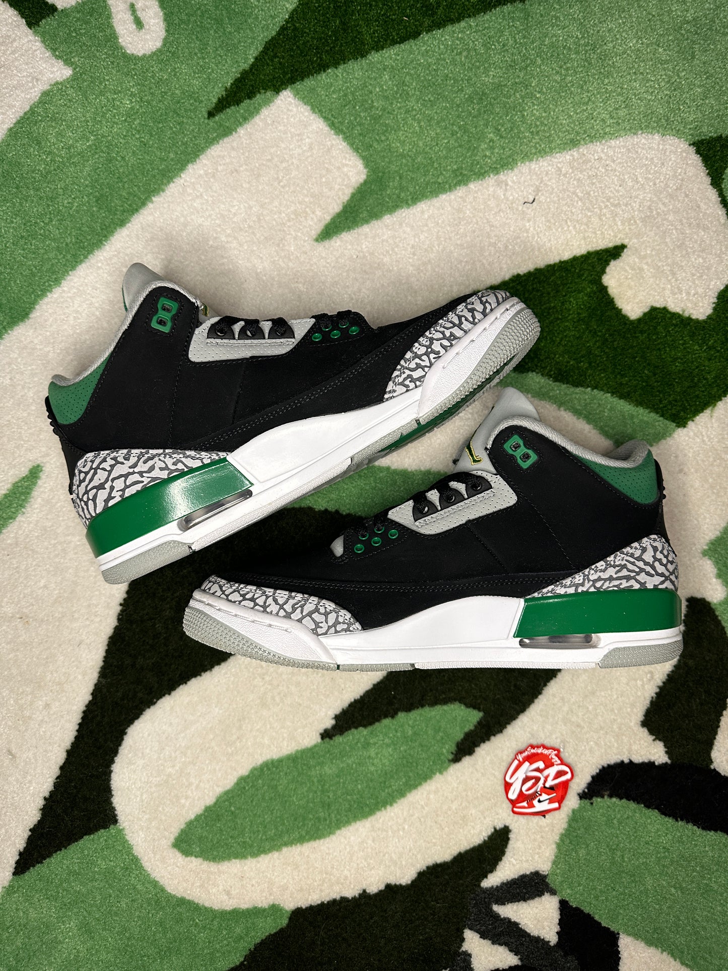 Jordan 3 “Pine Green”