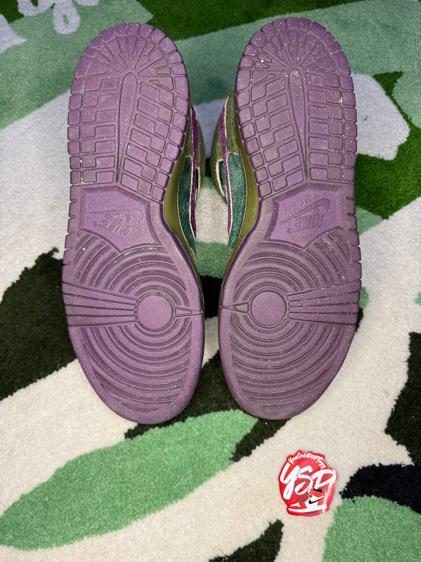 Nike SB Dunk High “Skunk”