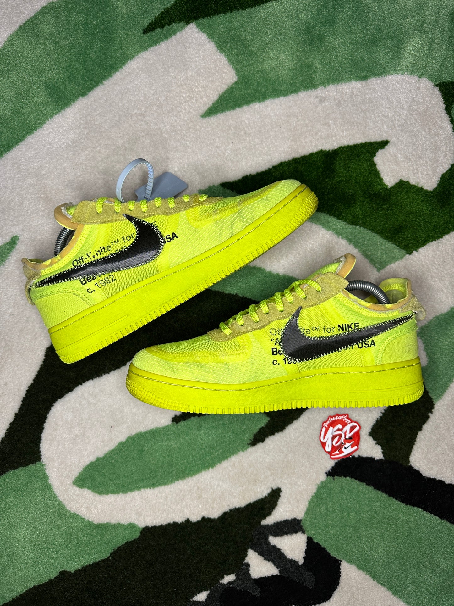 Nike AF1 OFF-WHITE “Volt”