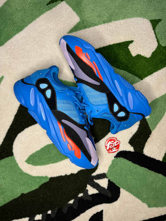 Yeezy 700 Hi-Res Blue