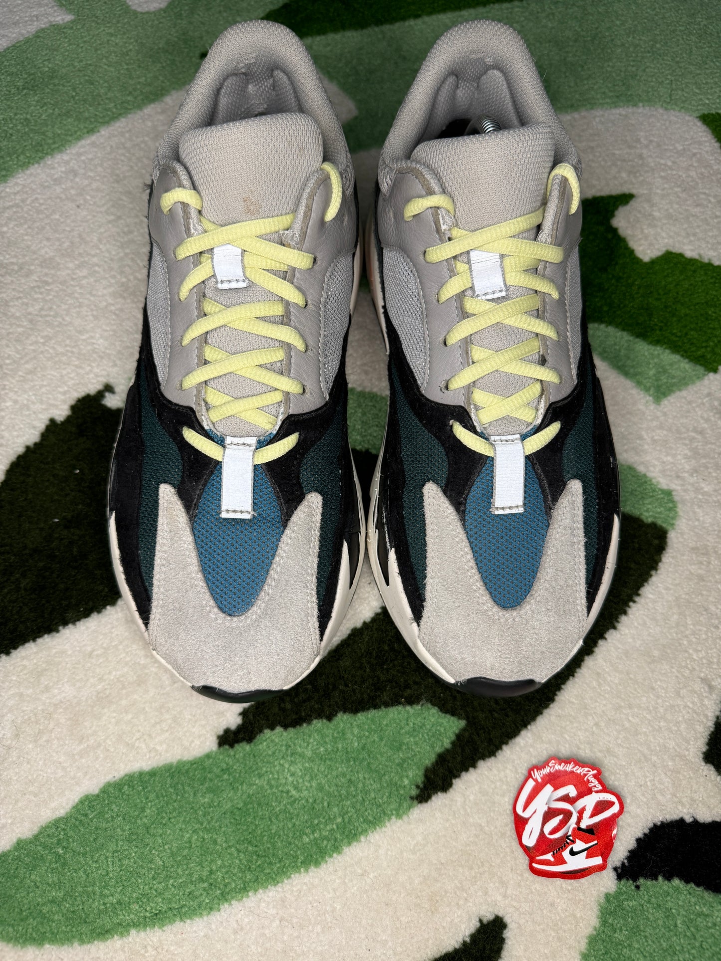 Yeezy 700 “Wave Runner”