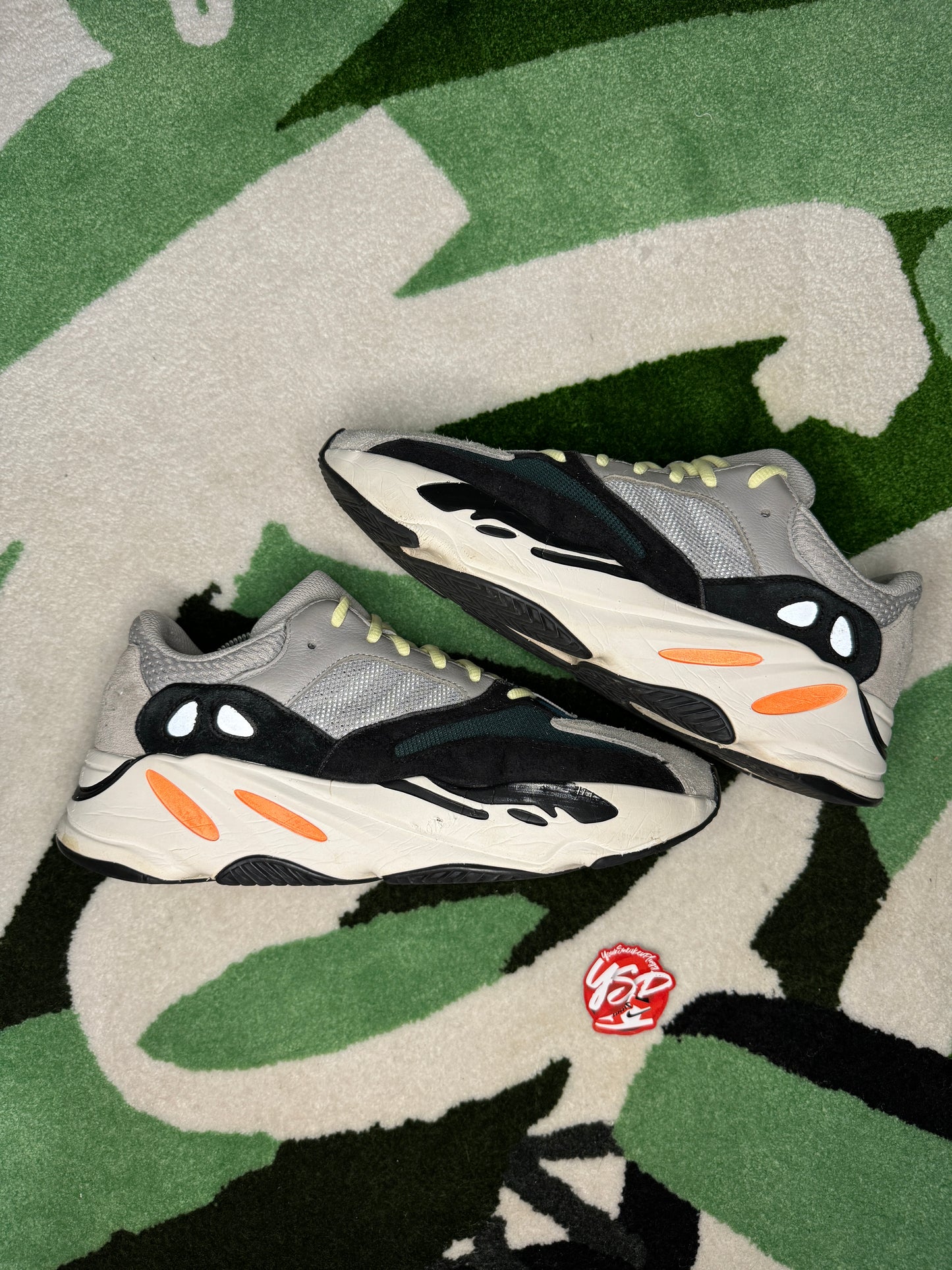 Yeezy 700 “Wave Runner”