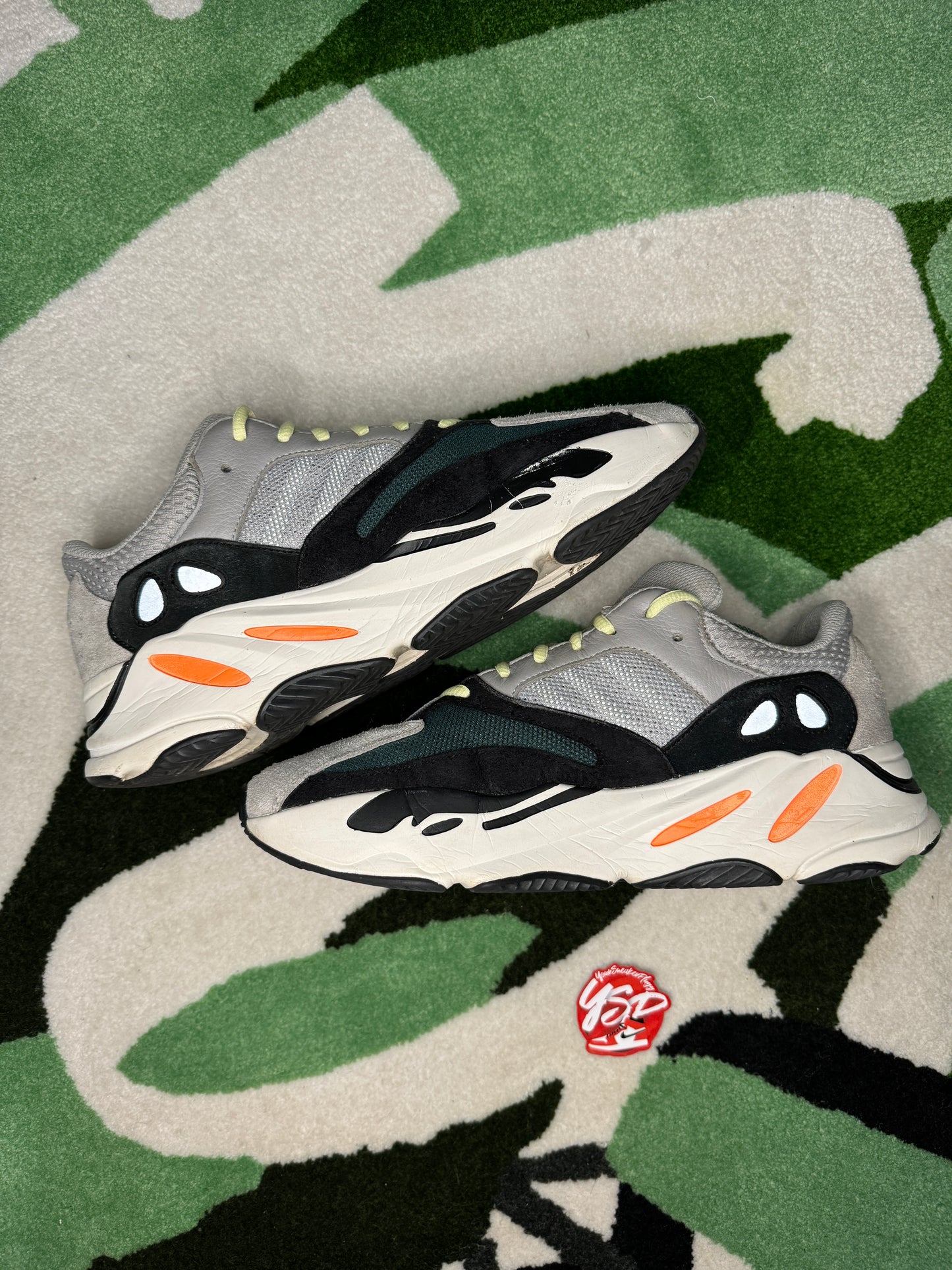 Yeezy 700 “Wave Runner”