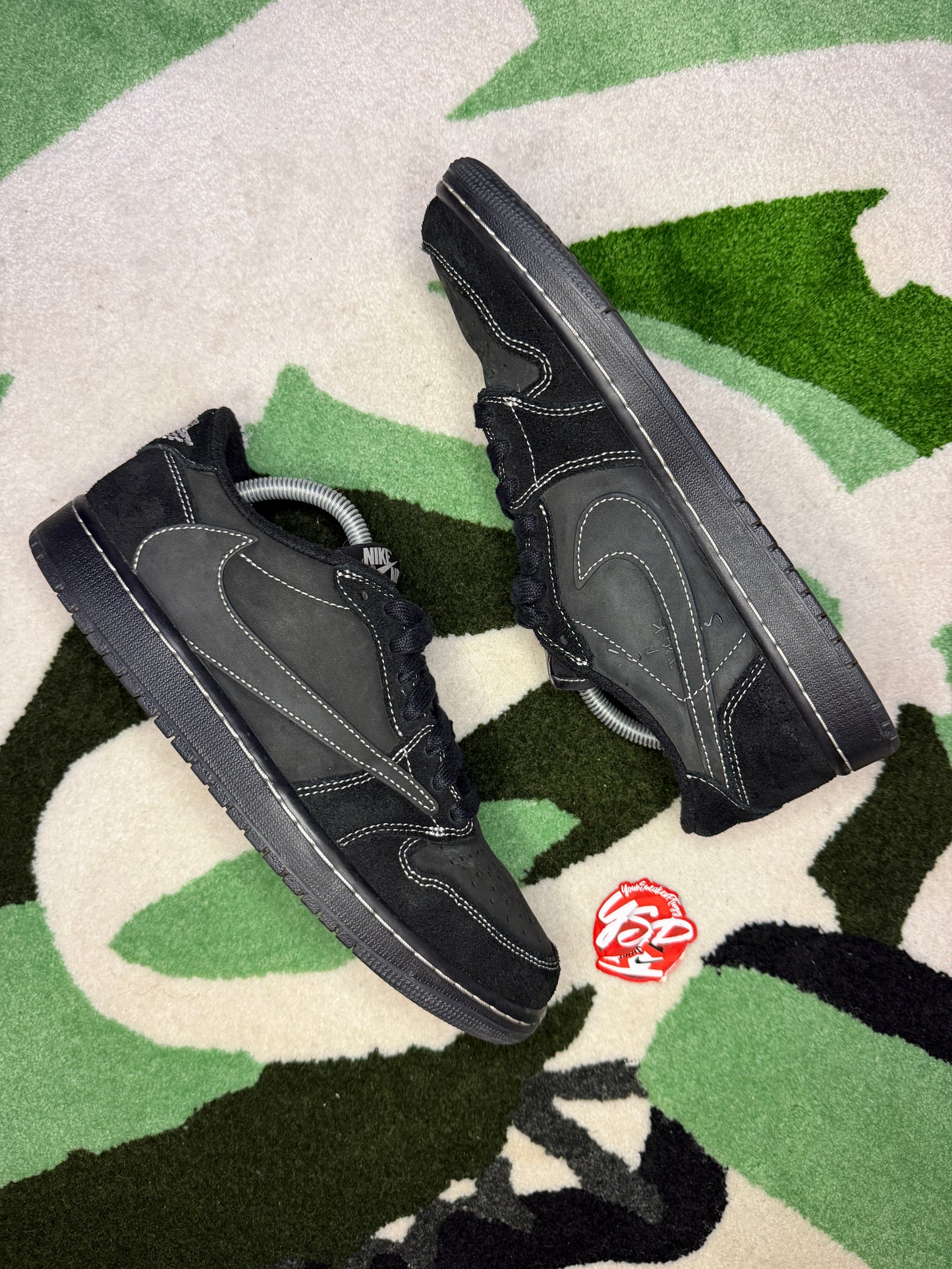Jordan 1 low Travis Scott “Phantom”