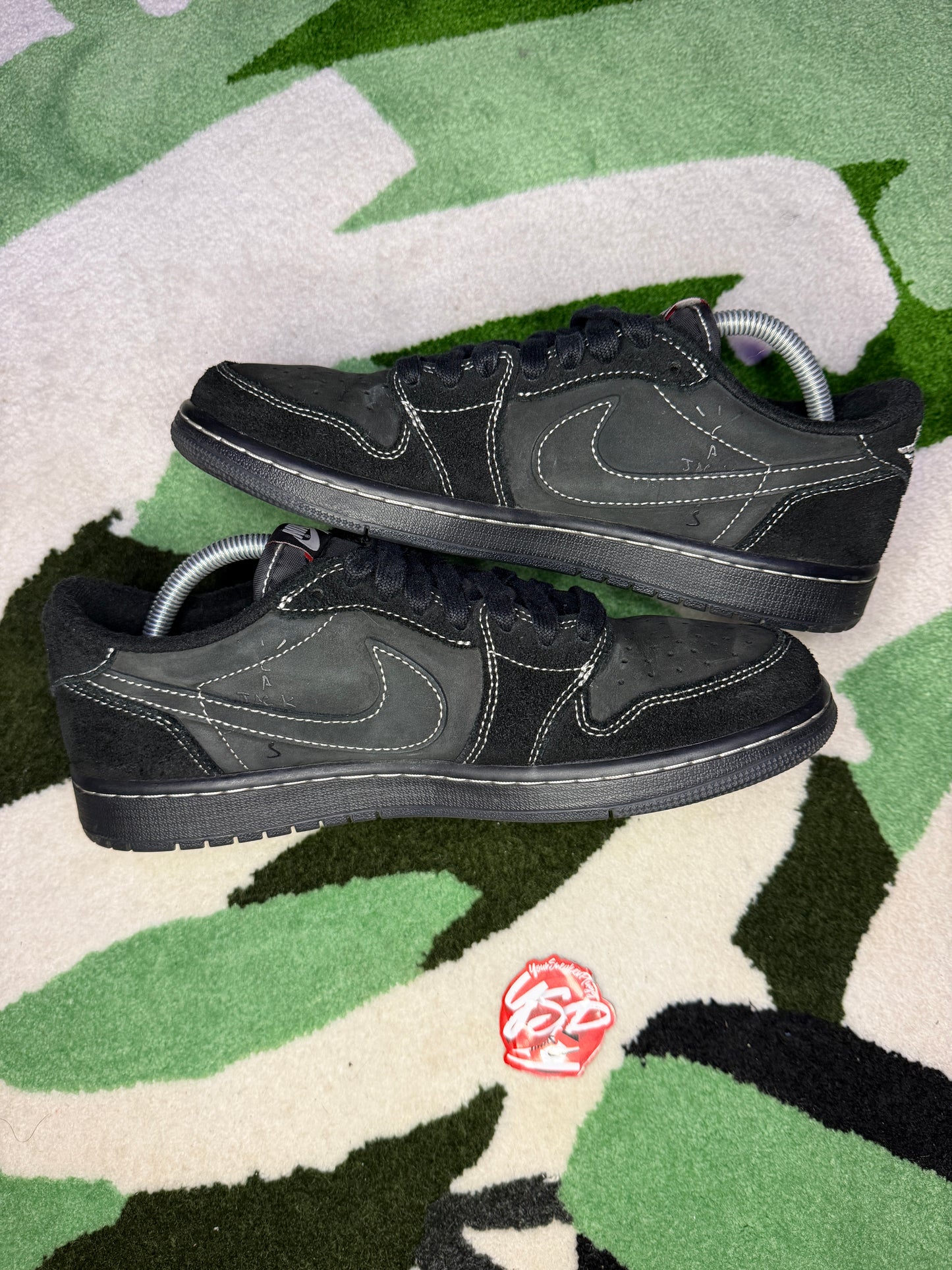 Jordan 1 low Travis Scott “Phantom”