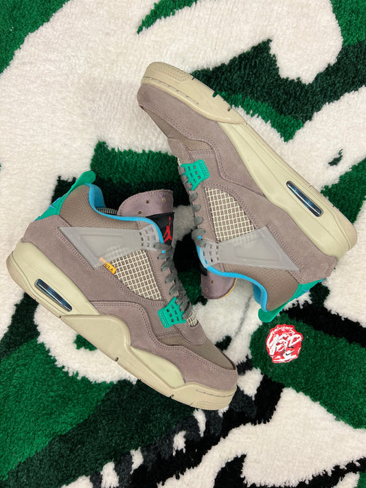 Jordan 4 x Union “Taupe Haze”